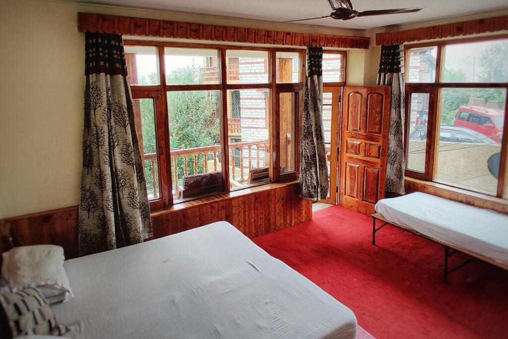 Aroma Taru Villa / Cottage ,Manali Екстер'єр фото