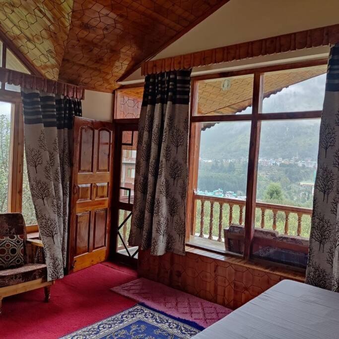 Aroma Taru Villa / Cottage ,Manali Екстер'єр фото