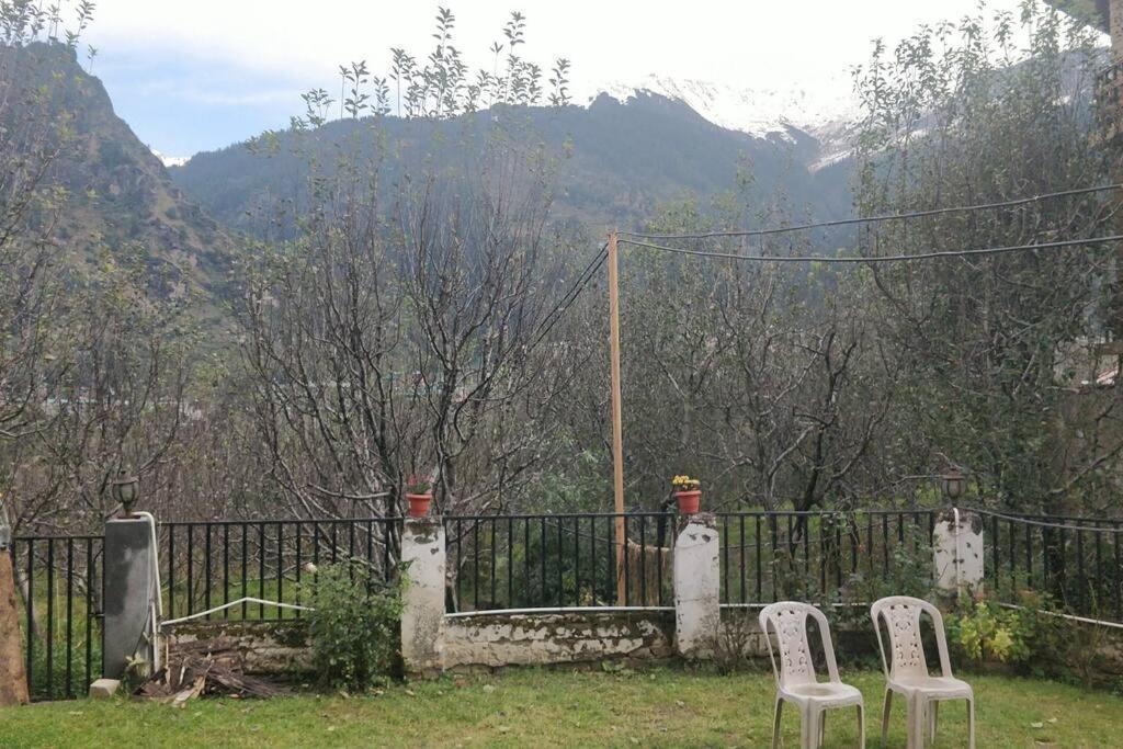 Aroma Taru Villa / Cottage ,Manali Екстер'єр фото