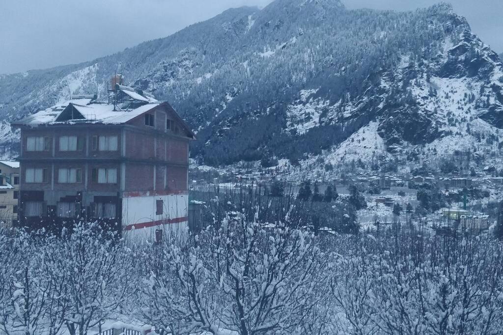 Aroma Taru Villa / Cottage ,Manali Екстер'єр фото