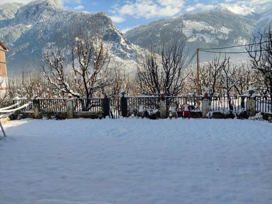 Aroma Taru Villa / Cottage ,Manali Екстер'єр фото